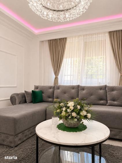 Apartament cu 4 camere în Tomis Nord