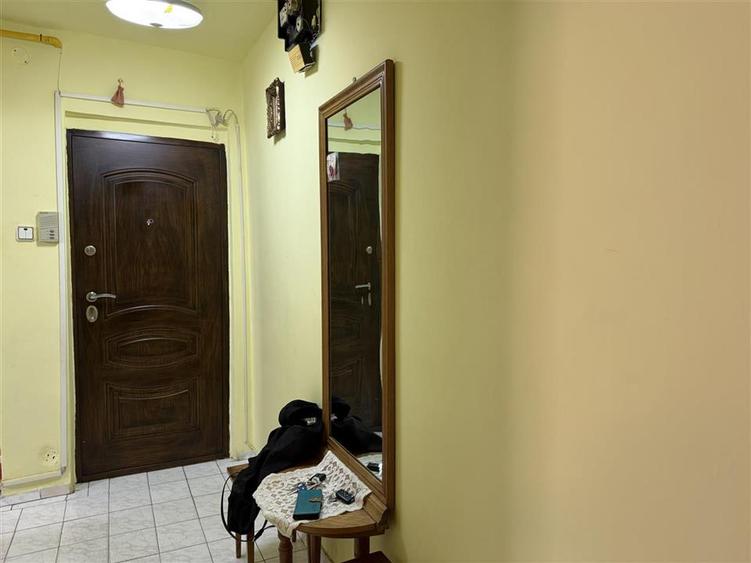 Apartament de vanzare 3 camere etaj 3/ 4, Astra, Brasov - 10