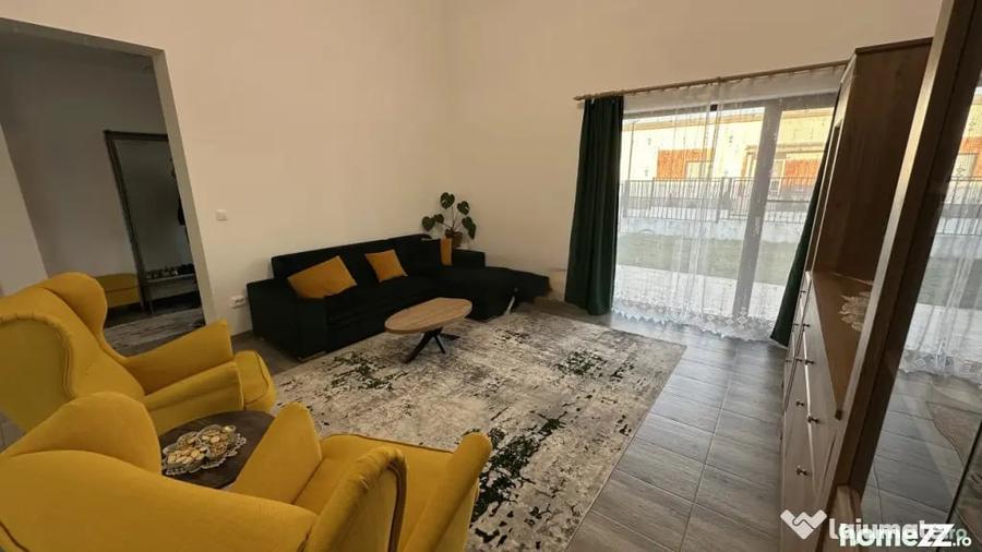 Casă cu 4 camere cu Teren 550 Mp în Săsar