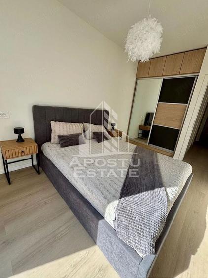 Apartament cu 2 camere semidecomandat, mobilat în Torontalului