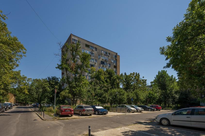 Garsonieră semidecomandată, mobilată în Drumul Taberei