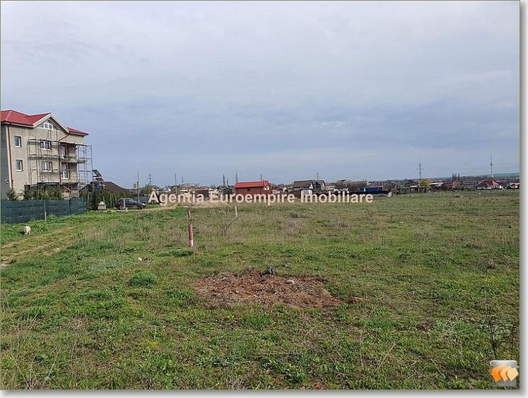 Teren Construcții intravilan de 4500 mp, în Periferie