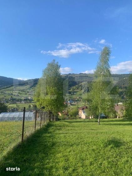 Teren de 2000 mp, în Central