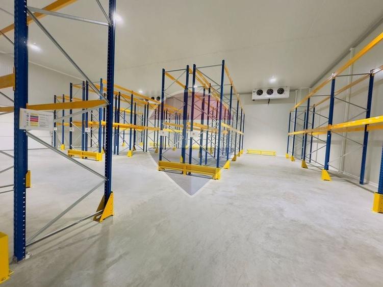 Spațiu industrial, de 2,000 mp, în Nord-Vest