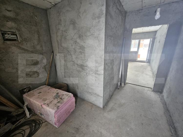 Casă individuală cu 4 camere cu Teren 500 Mp în Jelna