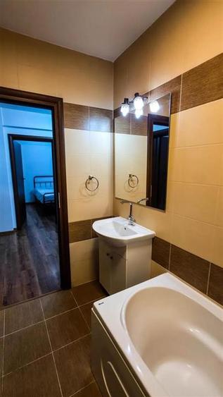 Apartament cu 2 camere semidecomandat, mobilat în Berceni