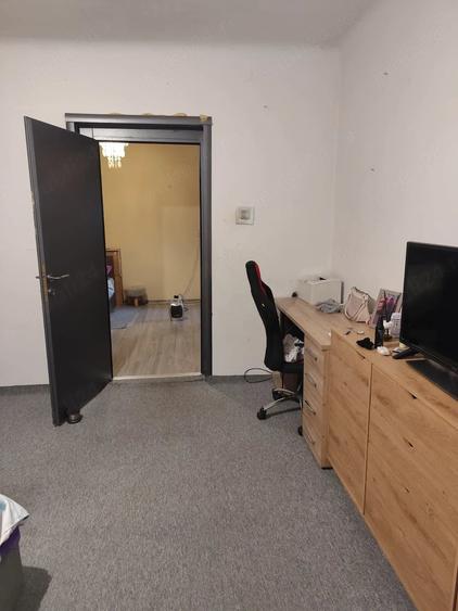 Casă cu Teren 300 Mp în Central