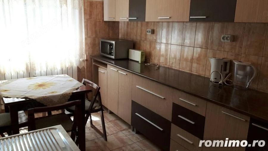 Apartament cu 2 camere decomandat în Progresul