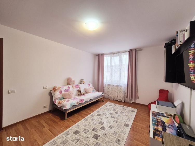 Apartament cu 2 camere decomandat în Precista