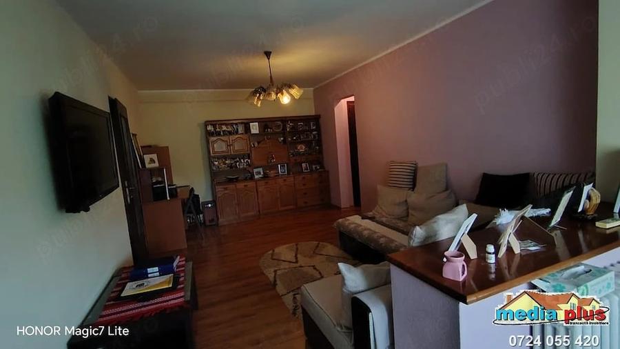 Apartament cu 2 camere semidecomandat în Sud