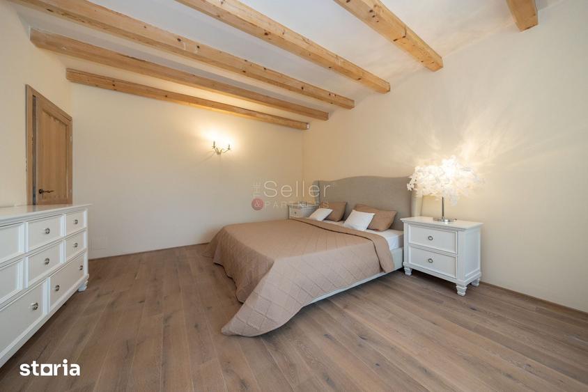 Casă cu 4 camere cu Teren 68800 Mp în Dumbrăvița