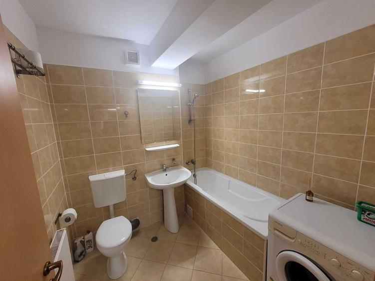 Apartament cu 2 camere decomandat în Zorilor
