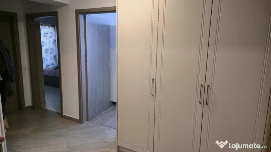 Apartament cu 3 camere decomandat în Mărăști