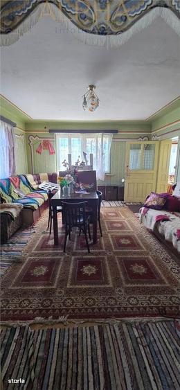 Casă cu 3 camere cu Teren 2400 Mp în Blăjenii de Jos