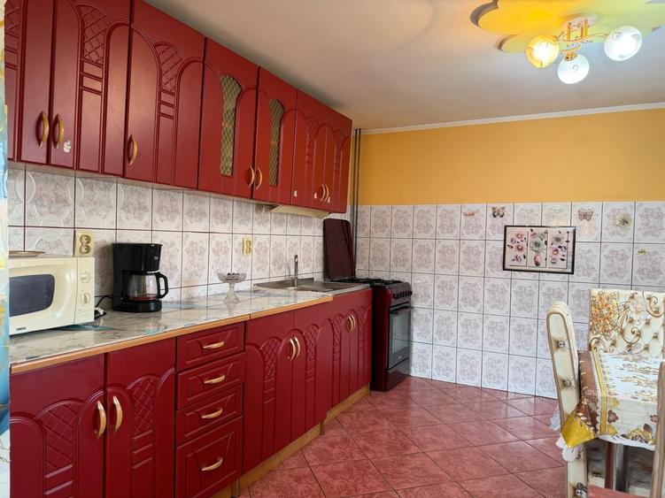 Casă cu 4 camere în Ludoș