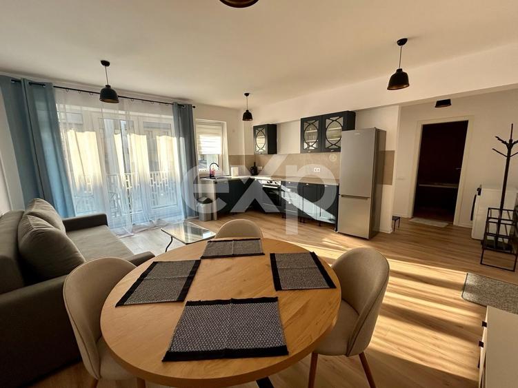 Apartament cu 2 camere decomandat, mobilat în Tractorul