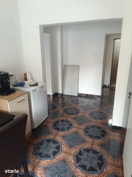 Apartament 2 camere, parter, central, calduros - 8