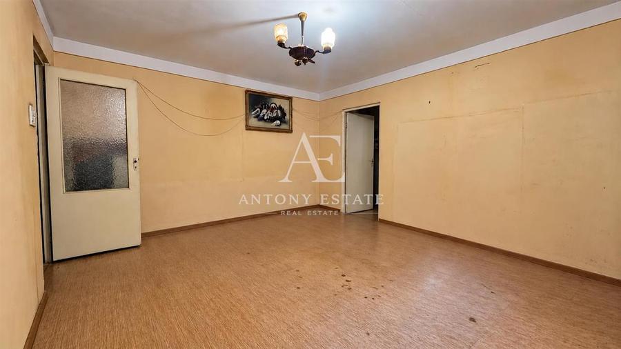 Apartament cu 2 camere semidecomandat în Nufărul