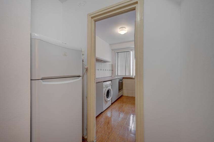Apartament cu 2 camere semidecomandat, mobilat în Ștefan cel Mare