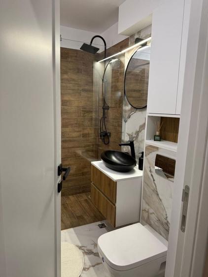 Apartament cu 2 camere decomandat în Exterior Vest