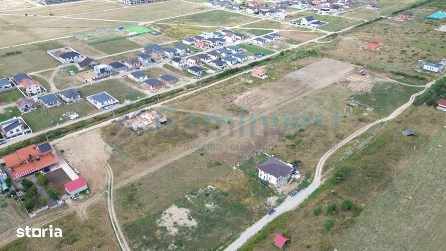 Teren de 800 mp, în Sânmartin
