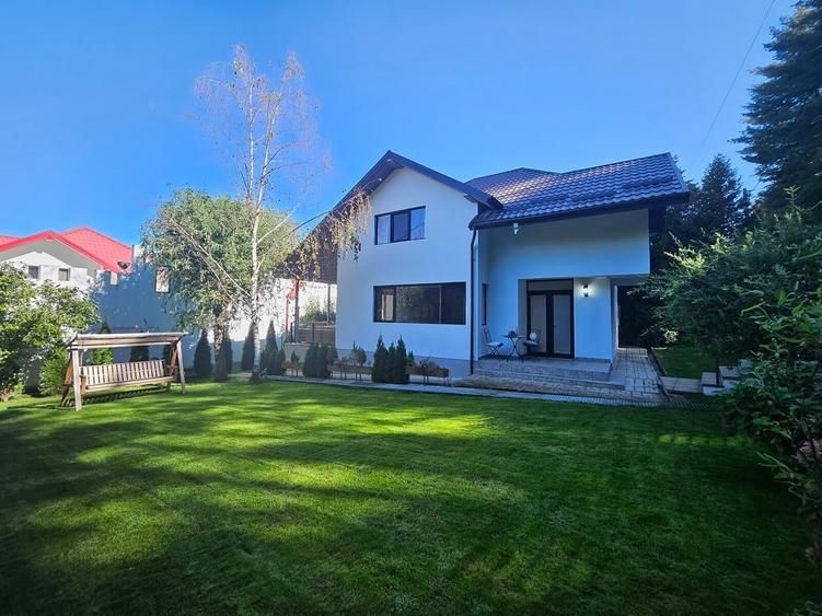 Casă individuală cu 4 camere cu Teren 512 Mp în Bascov