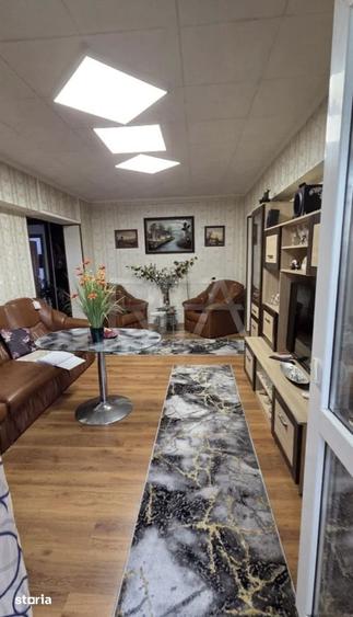 Apartament cu 3 camere semidecomandat în Tudor Vladimirescu