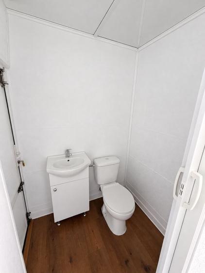 Spațiu comercial, de 23 mp, în Central