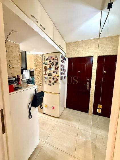 Apartament cu 3 camere semidecomandat, mobilat în Mănăștur