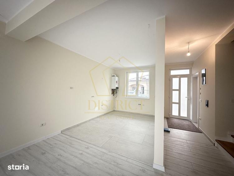 Casă cu 4 camere cu Teren 270 Mp în Central