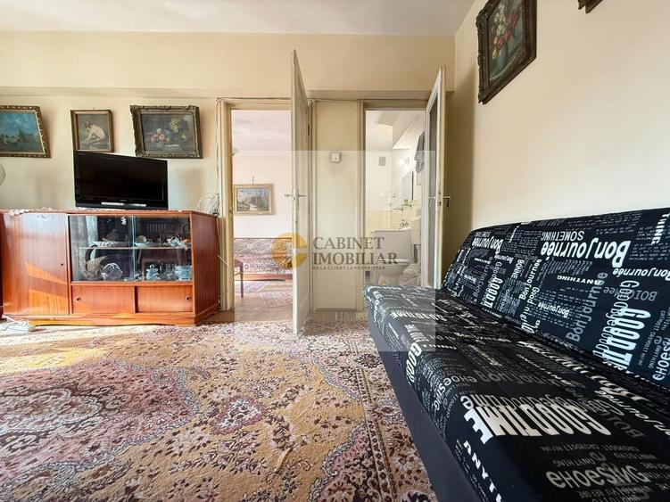 Apartament cu 2 camere semidecomandat, mobilat în Calea Victoriei