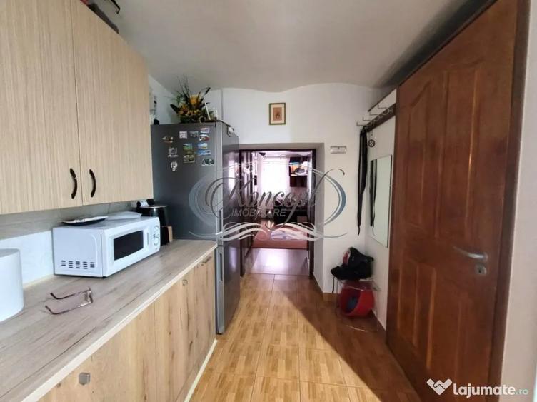 Garsonieră decomandată, mobilată în Central