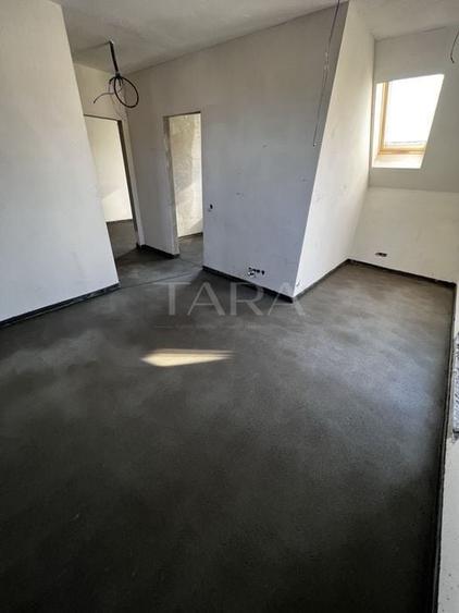 Duplex cu 4 camere cu Canalizare în Someșeni