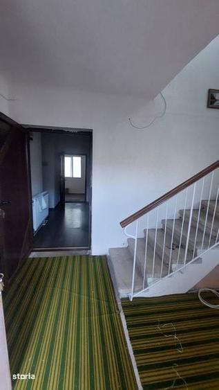 Casă cu 4 camere cu Teren 170 Mp în Dorobanți