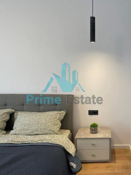 Apartament cu 3 camere semidecomandat, mobilat în Zorilor