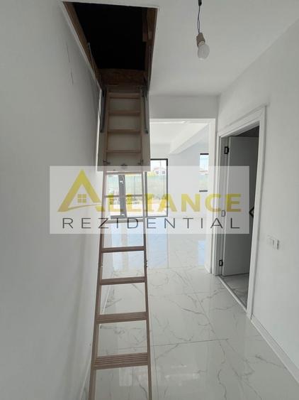 Casă individuală cu 4 camere cu Teren 315 Mp în Berceni