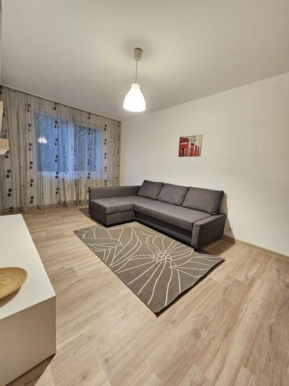 Apartament cu 2 camere decomandat în Militari