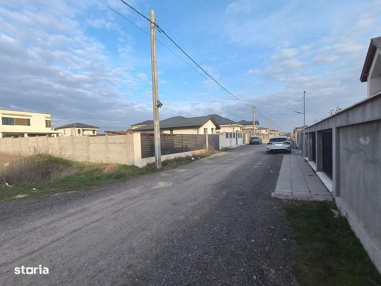 Teren de 910 mp, în Central