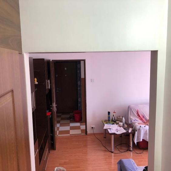 Apartament cu 2 camere semidecomandat, mobilat în Unirii