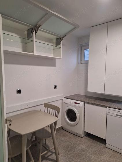 De inchiriat Apartament cu 2 camere in Pia?a 700 - 2
