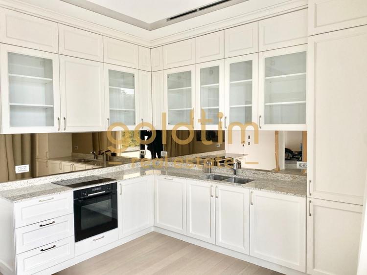 Apartament cu 4 camere decomandat, mobilat în Kiseleff