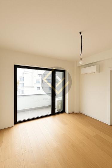 Apartament cu 3 camere decomandat în Dacia