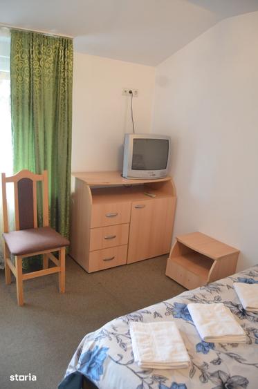 Casă cu 4 camere cu Teren 186 Mp în Valea Alba