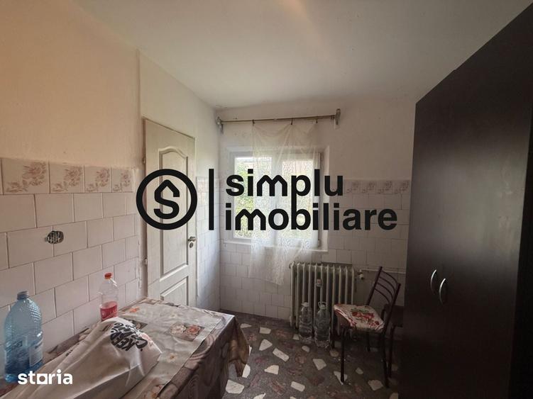Apartament cu 4 camere în 1 Mai
