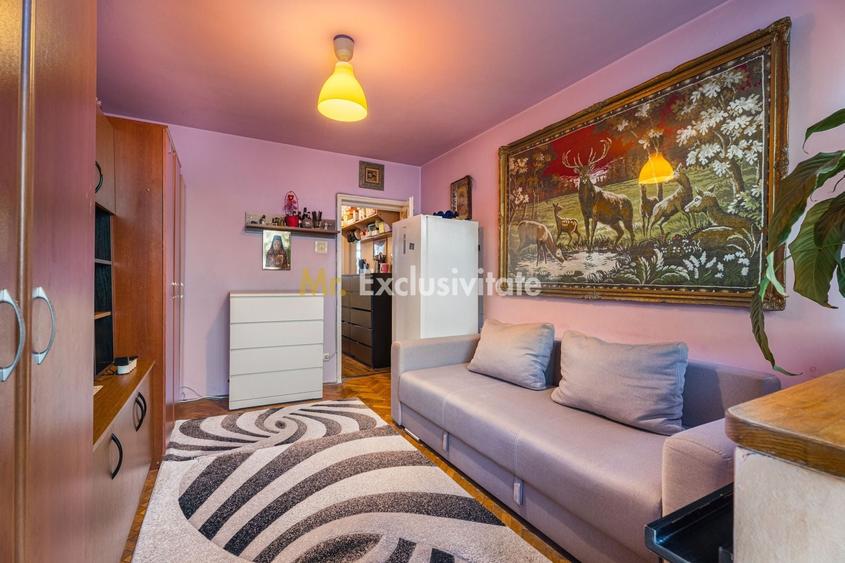 Apartament cu 3 camere semidecomandat în Crângași