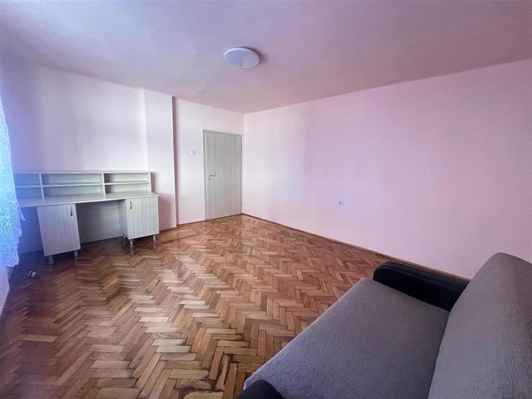 Casă individuală cu 3 camere cu Teren 300 Mp în Terezian