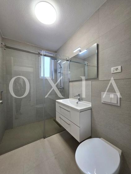 Apartament cu 2 camere semidecomandat în Giroc