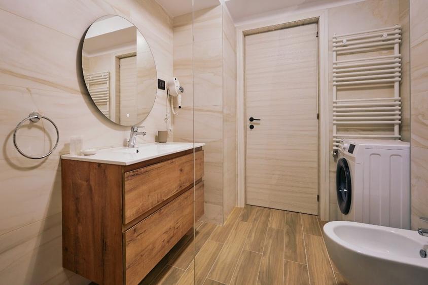 Apartament cu 2 camere decomandat, mobilat în Nord