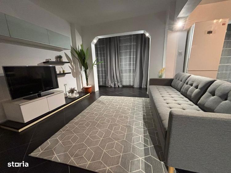 Apartament cu 3 camere decomandat în Găvana