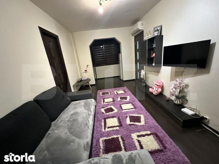 Apartament cu 2 camere semidecomandat, mobilat în Valea Rosie